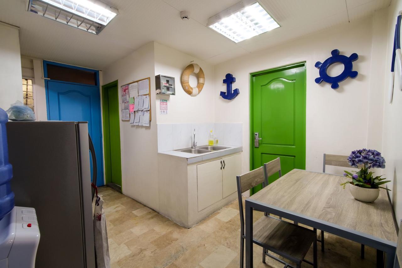 Zen Hostel Vicente Cruz Manila Eksteriør billede
